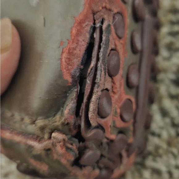 authentic Louis Vuitton shoes - Picture 7 of 12